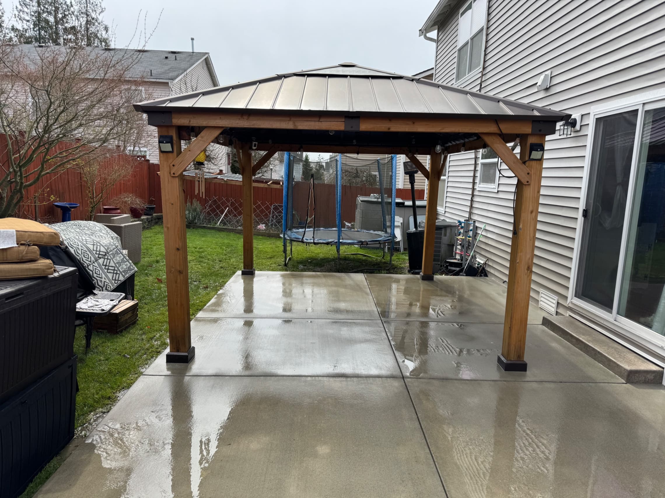 Deck & Patio Cleaning — Before - Deck & Patio Cleaning in King County WA — after